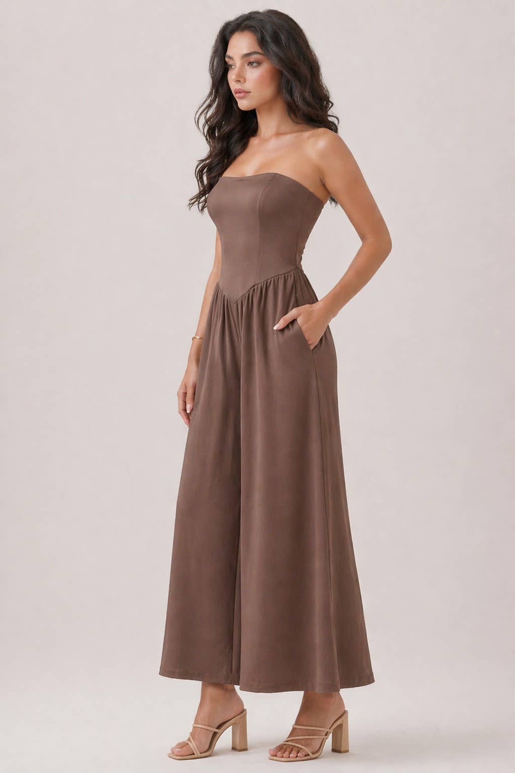 V SHAPE JUMPSUIT
